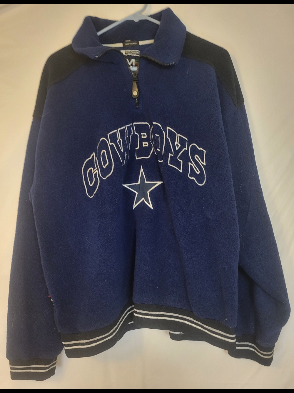 Starter Navy Cowboys V-Neck Fleece Pullover